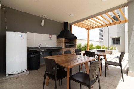 Apartamento para alugar com 49m², 2 quartos e 1 vaga Apartamento para alugar com 49m², 2 quartos e 1 vagaÁrea comum - Churrasqueira