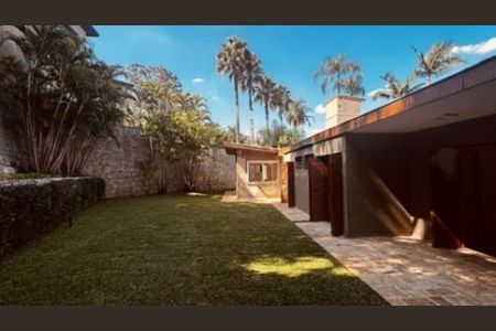 Casa à venda com 800m², 4 quartos e 5 vagas