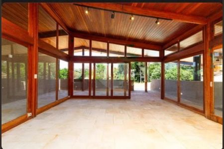 Casa à venda com 800m², 4 quartos e 5 vagas