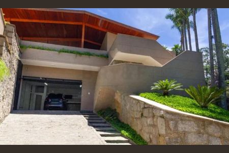 Casa à venda com 800m², 4 quartos e 5 vagas