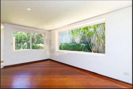 Casa à venda com 800m², 4 quartos e 5 vagas