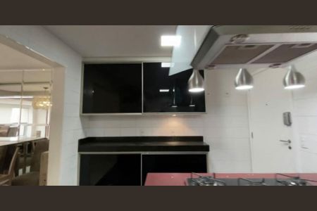 Apartamento à venda com 202m², 3 quartos e 4 vagas