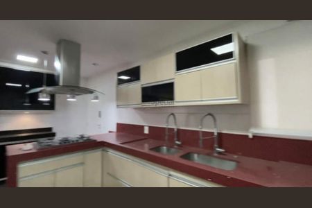 Apartamento à venda com 202m², 3 quartos e 4 vagas