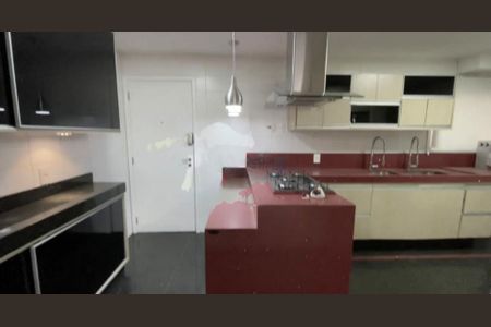 Apartamento à venda com 202m², 3 quartos e 4 vagas