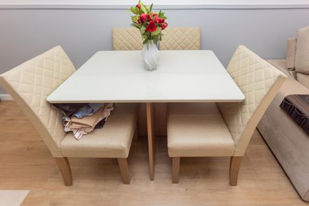 Apartamento à venda com 49m², 2 quartos e 1 vagaSala de Jantar