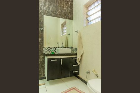 Casa para alugar com 6000m², 3 quartos e 5 vagas Casa para alugar com 6000m², 3 quartos e 5 vagasBanheiro Suíte 2