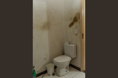 Casa para alugar com 6000m², 3 quartos e 5 vagas Casa para alugar com 6000m², 3 quartos e 5 vagasBanheiro Suíte 1