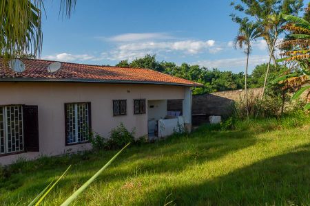 Casa para alugar com 6000m², 3 quartos e 5 vagas Casa para alugar com 6000m², 3 quartos e 5 vagasÁrea Comum-Frente da casa