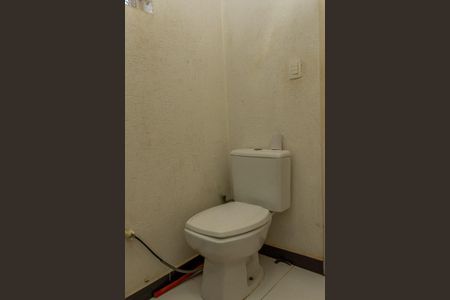 Casa para alugar com 6000m², 3 quartos e 5 vagas Casa para alugar com 6000m², 3 quartos e 5 vagasBanheiro Suíte 2