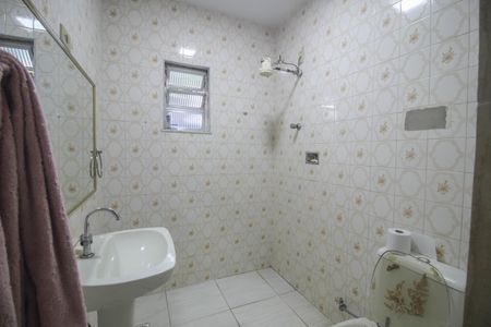 Casa para alugar com 190m², 3 quartos e sem vaga Casa para alugar com 190m², 3 quartos e sem vagaBanheiro 2