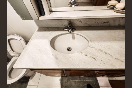 Apartamento para alugar com 86m², 2 quartos e 1 vaga Apartamento para alugar com 86m², 2 quartos e 1 vagaSuite Quarto 1