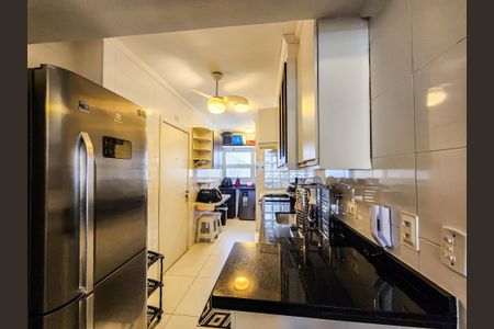 Apartamento para alugar com 86m², 2 quartos e 1 vaga Apartamento para alugar com 86m², 2 quartos e 1 vagaCozinha