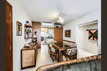 Apartamento para alugar com 86m², 2 quartos e 1 vaga Apartamento para alugar com 86m², 2 quartos e 1 vagaSala