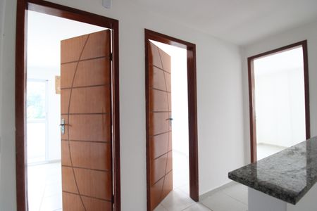 Casa de condomínio à venda com 75m², 3 quartos e 1 vagaSala - Hall para os quartos