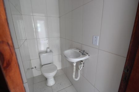 Casa de condomínio à venda com 75m², 3 quartos e 1 vagaBanheiro