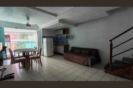 Sala de apartamento para alugar com 2 quartos, 110m² em Recreio dos Bandeirantes, Rio de Janeiro