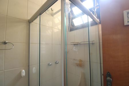 Casa de condomínio à venda com 61m², 2 quartos e 1 vagaBanheiro