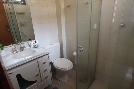 Casa de condomínio à venda com 61m², 2 quartos e 1 vagaBanheiro