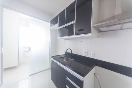 Apartamento à venda com 68m², 2 quartos e 2 vagasCozinha