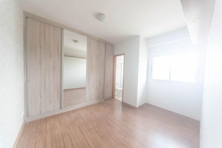 Apartamento à venda com 68m², 2 quartos e 2 vagassuite 