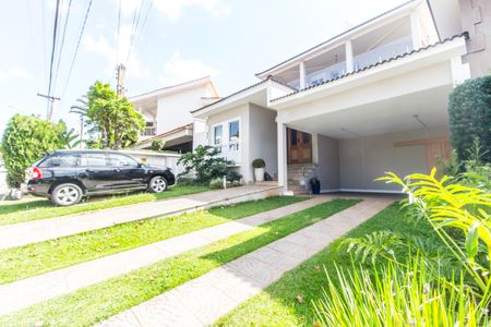 Casa de condomínio à venda com 400m², 4 quartos e 5 vagasVista da Rua