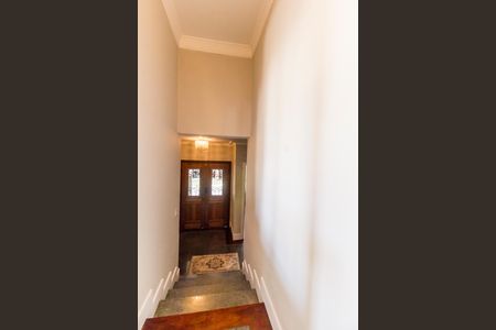 Casa de condomínio à venda com 400m², 4 quartos e 5 vagasEntrada