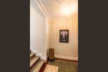 Casa de condomínio à venda com 400m², 4 quartos e 5 vagasEntrada