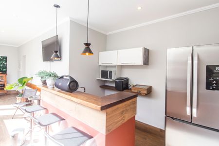 Casa de condomínio à venda com 400m², 4 quartos e 5 vagasVaranda