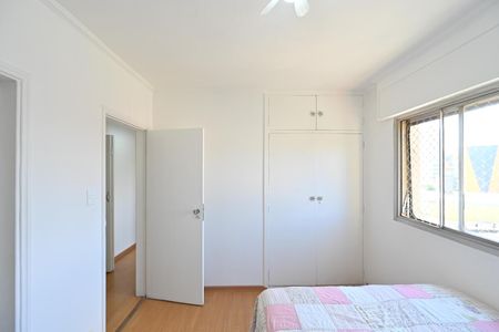 Apartamento à venda com 70m², 2 quartos e 1 vagaSuíte