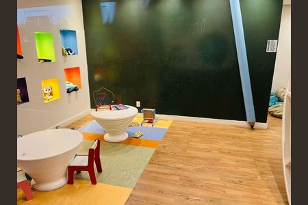 Apartamento à venda com 4 quartos, 125m² em Jardim Vazani, São Paulo