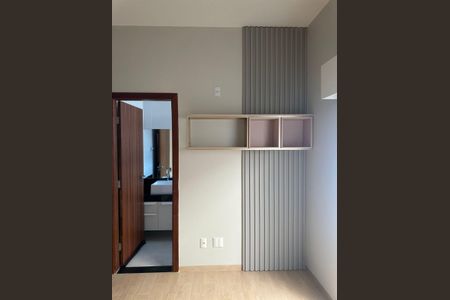 Casa de condomínio para alugar com 270m², 3 quartos e 4 vagas