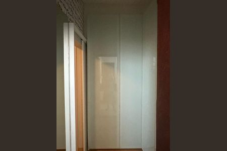 Casa de condomínio para alugar com 270m², 3 quartos e 4 vagas