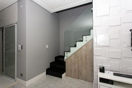 Casa de condomínio à venda com 100m², 2 quartos e 2 vagas Casa de condomínio à venda com 100m², 2 quartos e 2 vagasSala