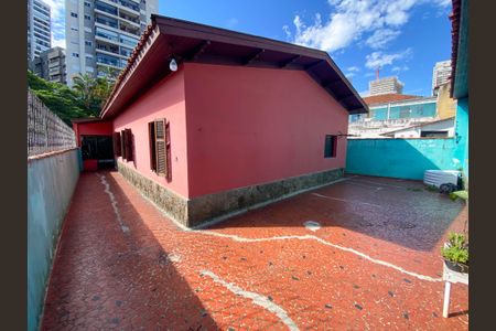 Casa para alugar com 260m², 4 quartos e 2 vagasQuintal