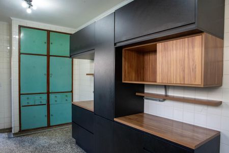 Casa para alugar com 260m², 4 quartos e 2 vagasCozinha