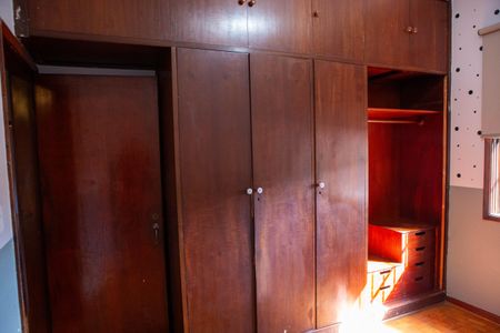 Casa para alugar com 260m², 4 quartos e 2 vagasQuarto 3