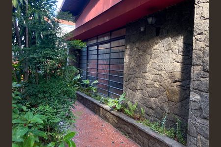 Casa para alugar com 260m², 4 quartos e 2 vagasGaragem - Jardim