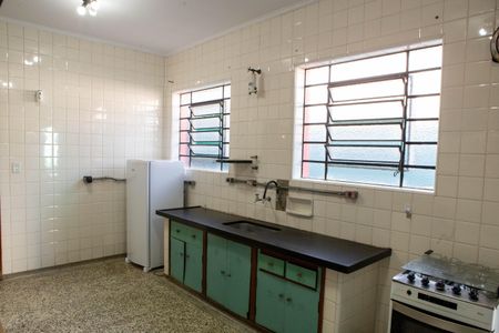 Casa para alugar com 260m², 4 quartos e 2 vagasCozinha