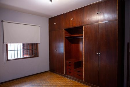 Casa para alugar com 260m², 4 quartos e 2 vagasQuarto 1