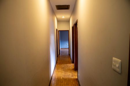 Casa para alugar com 260m², 4 quartos e 2 vagasQuarto 3 - Corredor