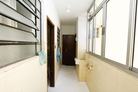 Apartamento para alugar com 96m², 3 quartos e 1 vagaÁrea de Serviço