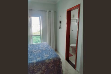 Casa de condomínio à venda com 78m², 2 quartos e 2 vagasQuarto