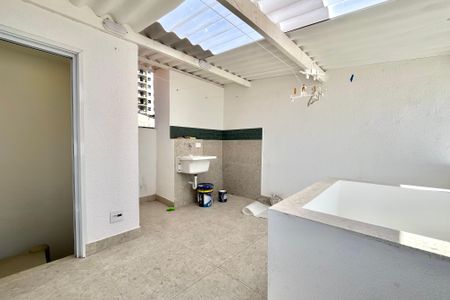 Casa para alugar com 100m², 3 quartos e 2 vagasÁrea de Serviço