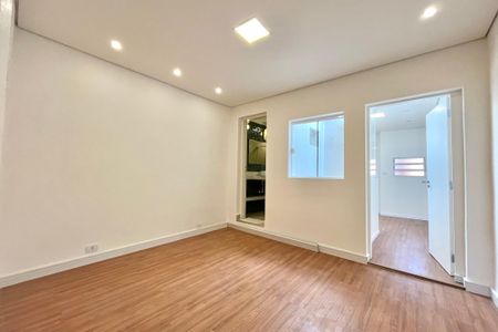 Casa para alugar com 100m², 3 quartos e 2 vagasSuite