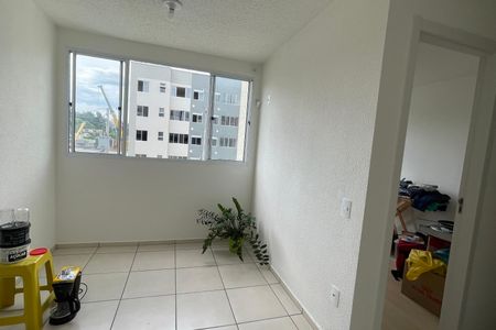 Sala de apartamento para alugar com 2 quartos, 48m² em Vila Ouro Preto, Duque de Caxias
