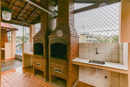 Apartamento para alugar com 50m², 2 quartos e 1 vaga Apartamento para alugar com 50m², 2 quartos e 1 vagaÁrea comum - Churrasqueira