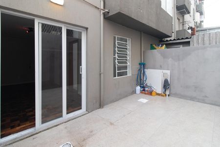 Apartamento à venda com 34m², 1 quarto e sem vaga Apartamento à venda com 34m², 1 quarto e sem vagaQuintal