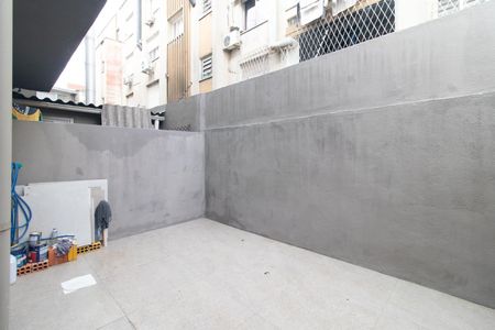 Apartamento à venda com 34m², 1 quarto e sem vaga Apartamento à venda com 34m², 1 quarto e sem vagaQuintal