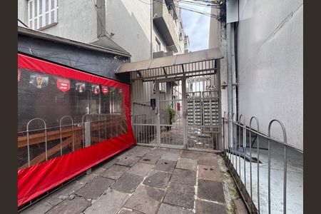 Apartamento à venda com 34m², 1 quarto e sem vaga Apartamento à venda com 34m², 1 quarto e sem vagaFachada