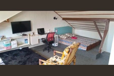 Casa à venda com 4 quartos, 270m² em Jardim Sao Luiz, São Paulo